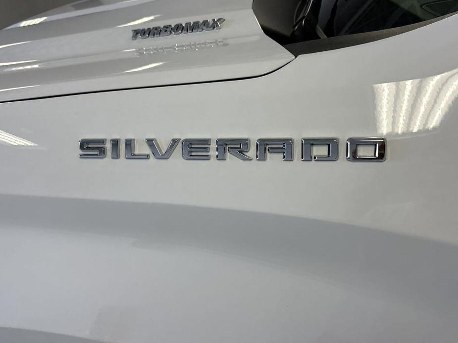 new 2024 Chevrolet Silverado 1500 car, priced at $44,991