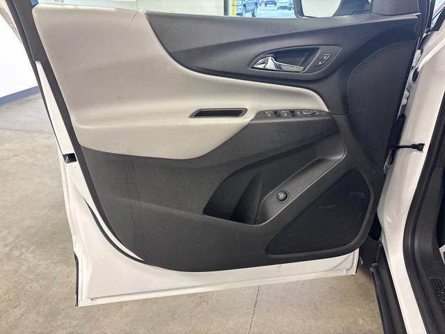 used 2024 Chevrolet Equinox car, priced at $22,499
