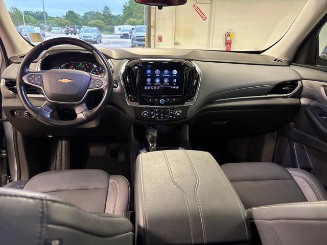 used 2021 Chevrolet Traverse car, priced at $19,498