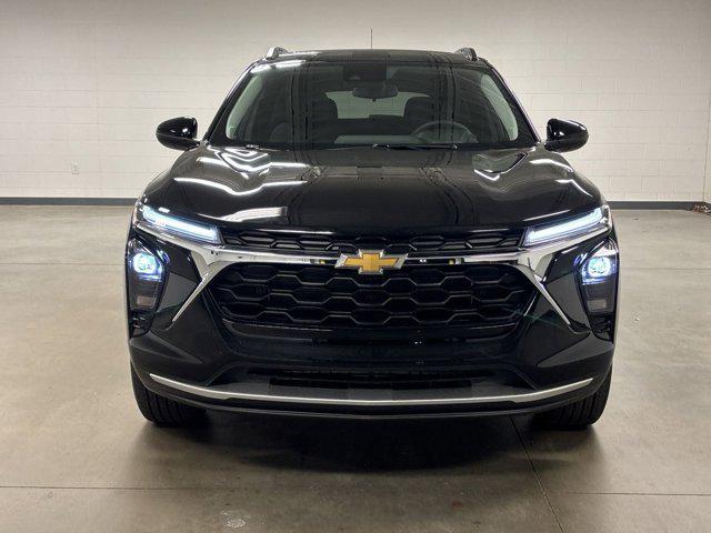 new 2025 Chevrolet Trax car, priced at $25,371