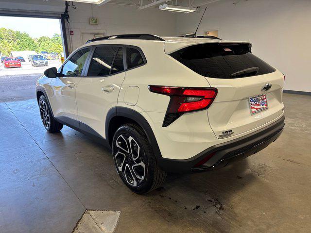 new 2025 Chevrolet Trax car, priced at $27,585