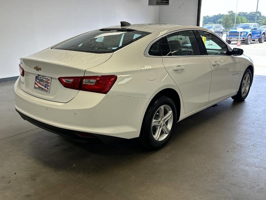 new 2025 Chevrolet Malibu car, priced at $26,092