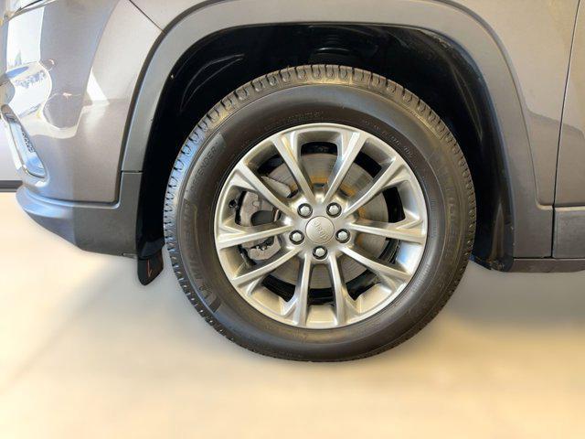used 2021 Jeep Cherokee car, priced at $17,998