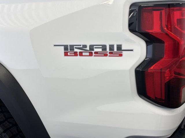 new 2025 Chevrolet Colorado car, priced at $44,701