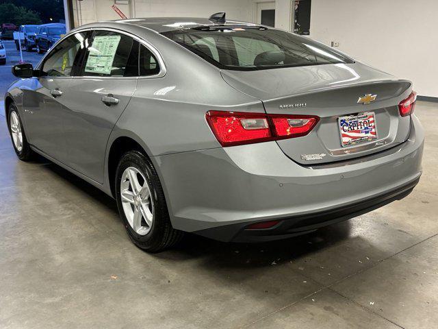 new 2025 Chevrolet Malibu car, priced at $25,992