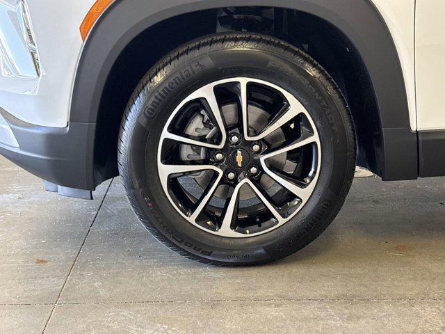 new 2026 Chevrolet TrailBlazer car, priced at $28,171