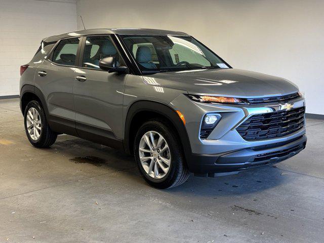 new 2025 Chevrolet TrailBlazer car, priced at $23,991