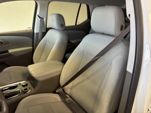 used 2021 Chevrolet Traverse car, priced at $26,499
