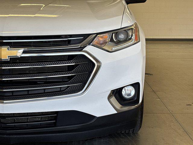 used 2021 Chevrolet Traverse car, priced at $26,499