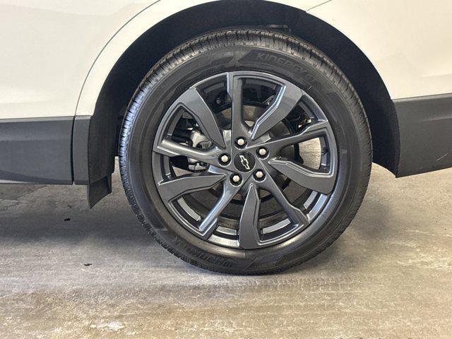 used 2024 Chevrolet Equinox car, priced at $29,999