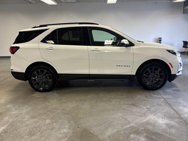 used 2024 Chevrolet Equinox car, priced at $29,999