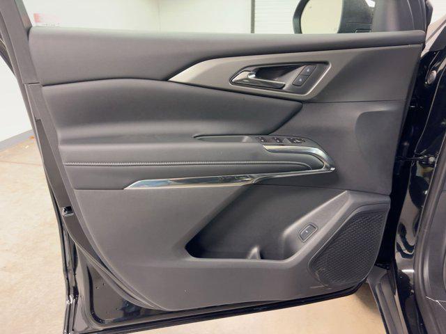 new 2026 Chevrolet Traverse car, priced at $46,041