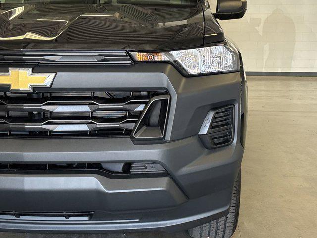 new 2025 Chevrolet Colorado car, priced at $32,552