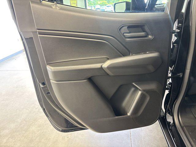 new 2025 Chevrolet Colorado car, priced at $32,552