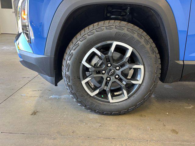 new 2026 Chevrolet Equinox car, priced at $36,651