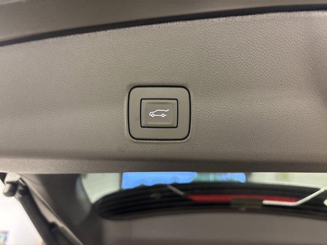 new 2025 Chevrolet TrailBlazer car, priced at $32,280