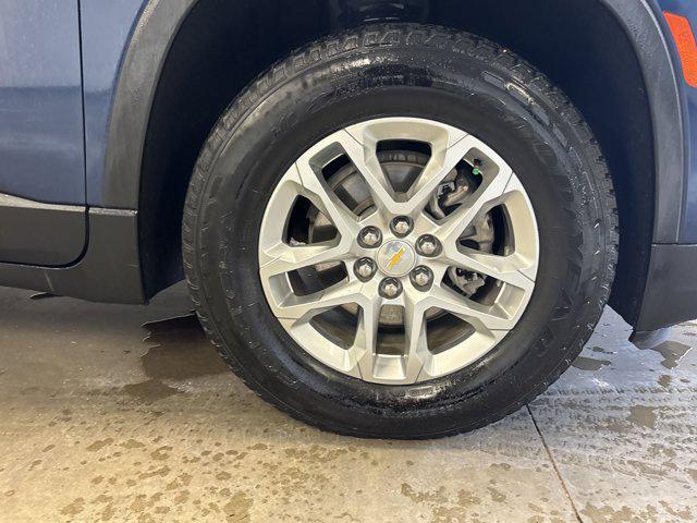 used 2022 Chevrolet Traverse car, priced at $20,997