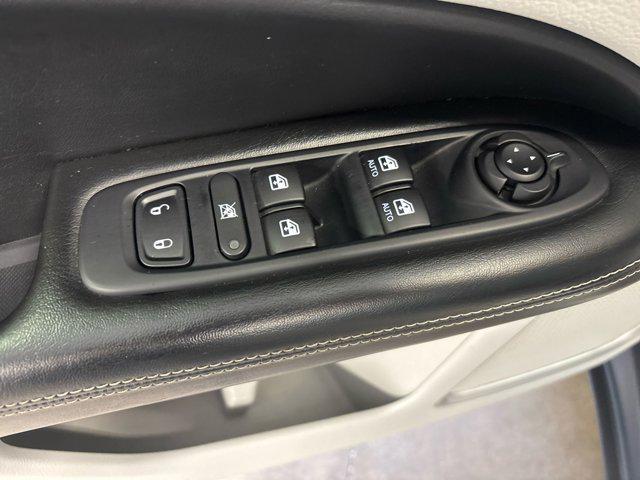 used 2019 Jeep Compass car, priced at $14,999