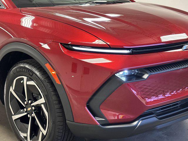 new 2025 Chevrolet Equinox EV car, priced at $36,251