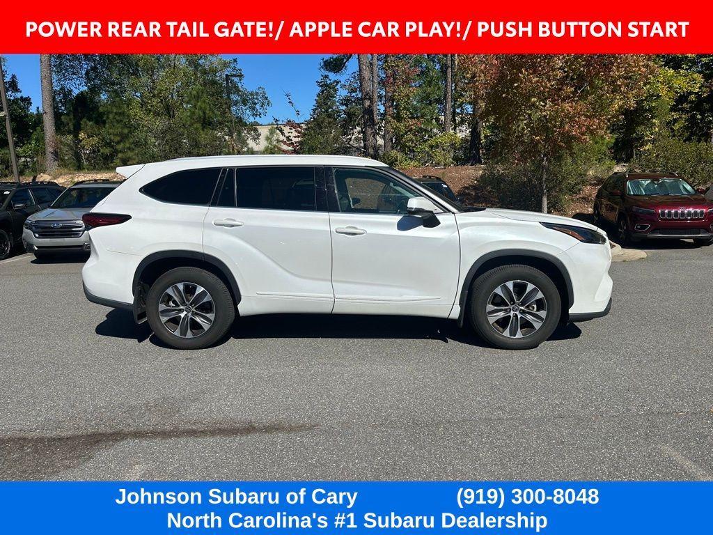 used 2022 Toyota Highlander car, priced at $37,995