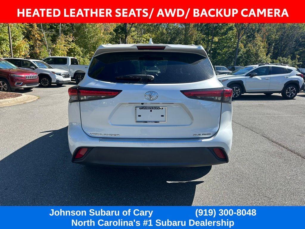 used 2022 Toyota Highlander car, priced at $37,995