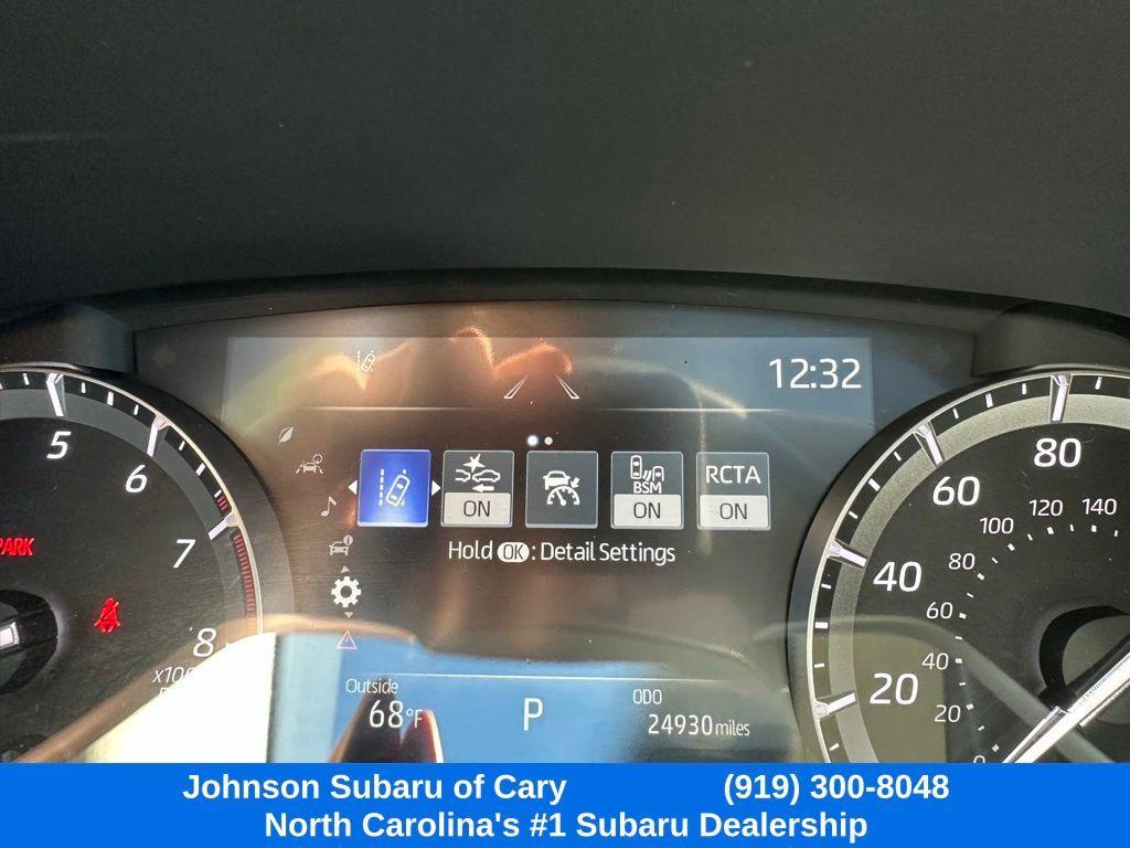 used 2022 Toyota Highlander car, priced at $37,995