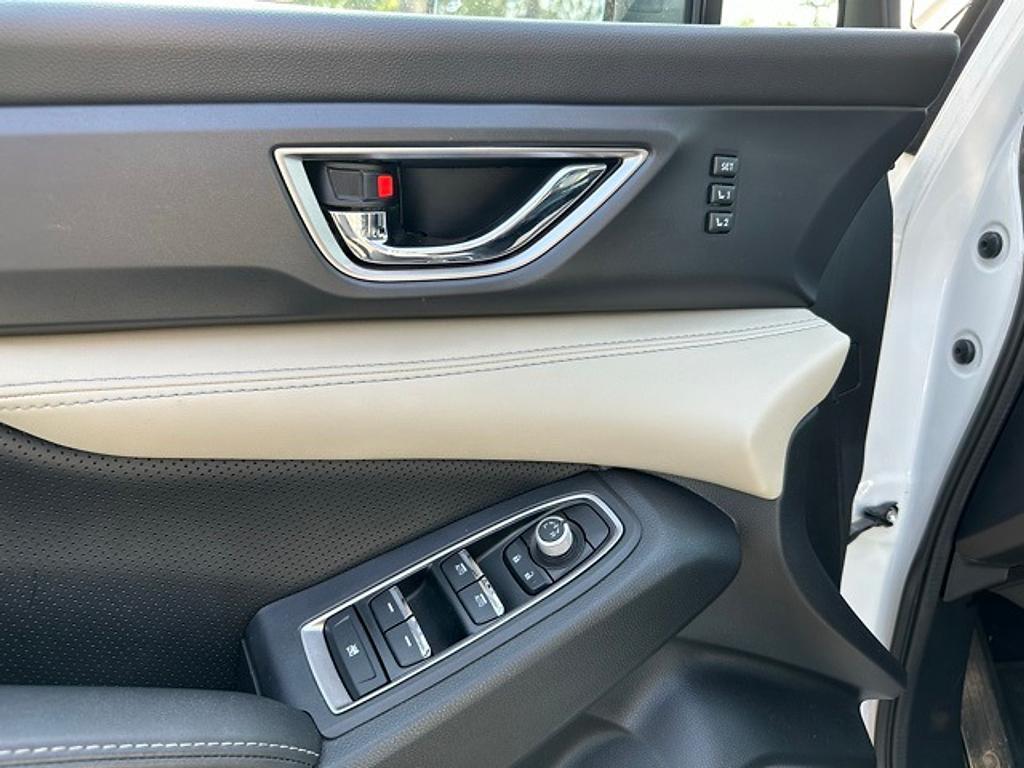 used 2020 Subaru Ascent car, priced at $25,999