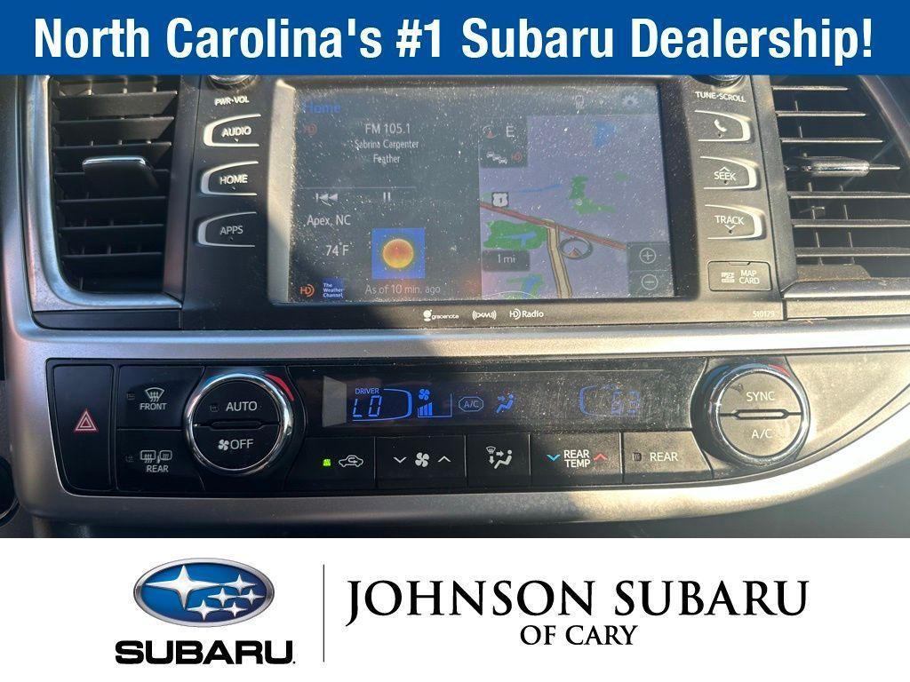 used 2018 Toyota Highlander car, priced at $26,498