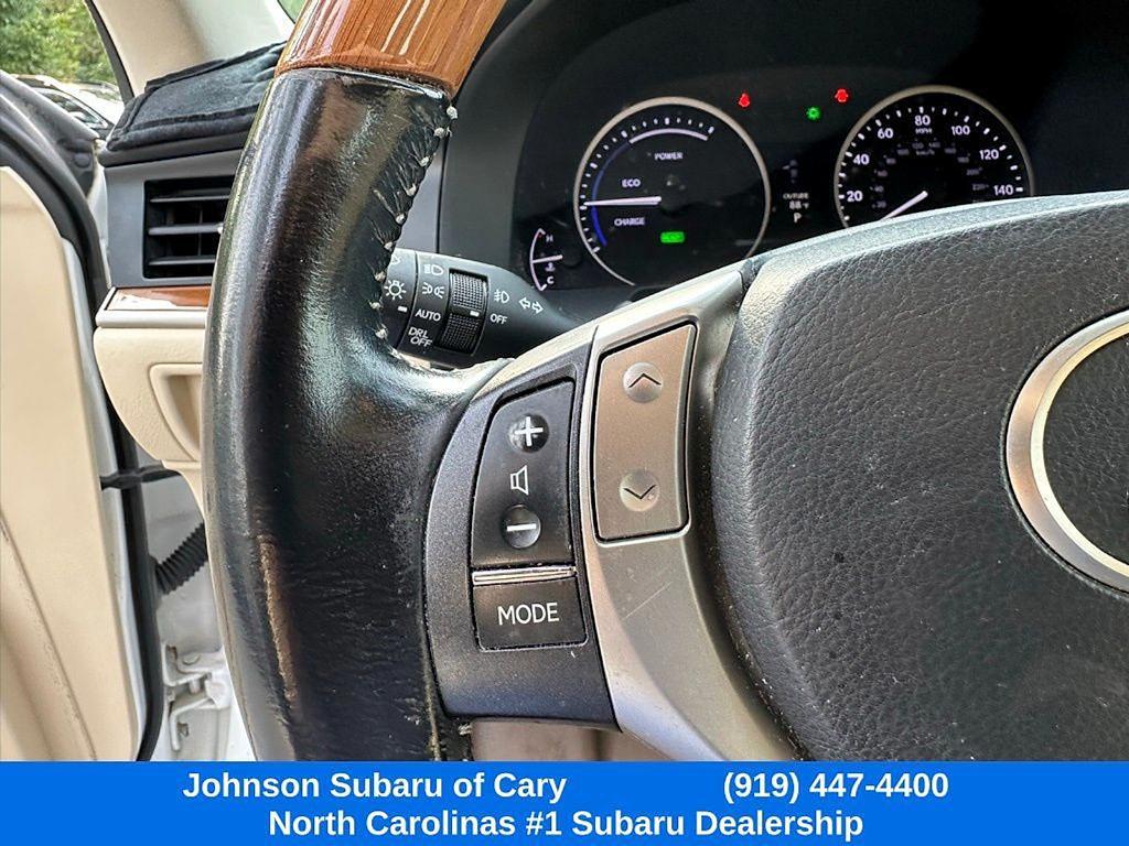 used 2015 Lexus ES 300h car, priced at $17,999