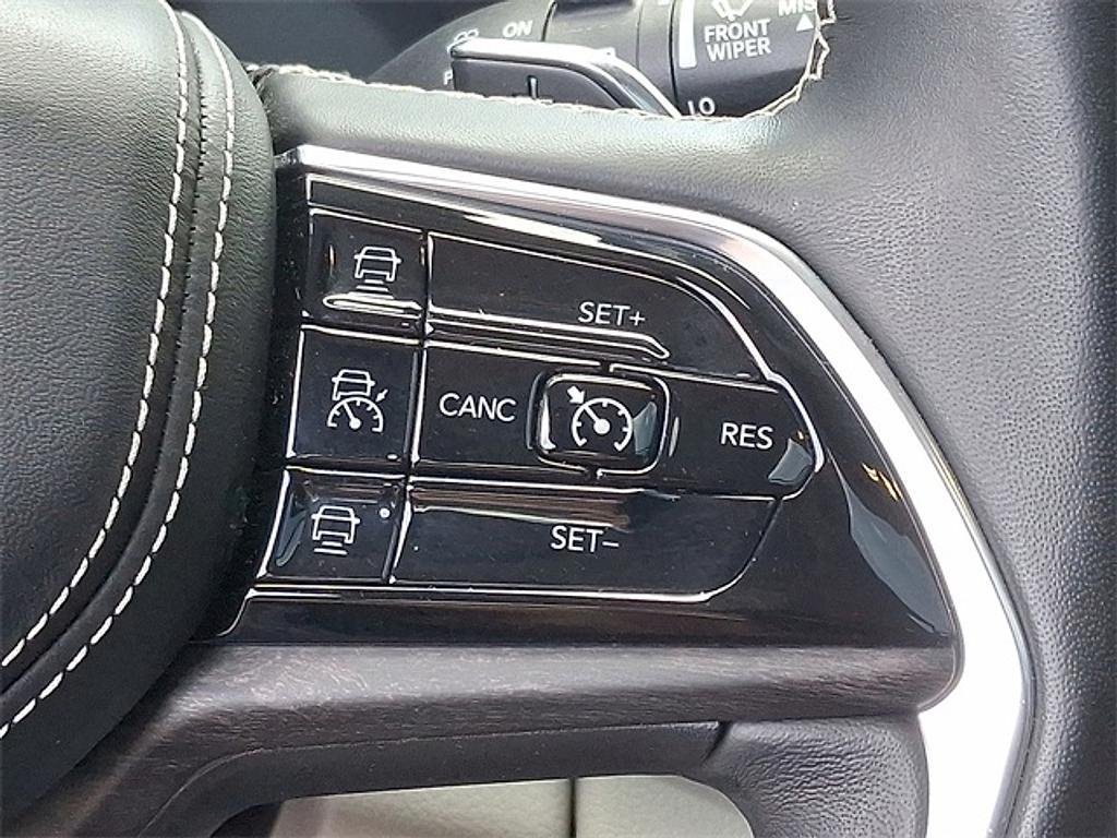 used 2021 Jeep Grand Cherokee L car, priced at $32,999