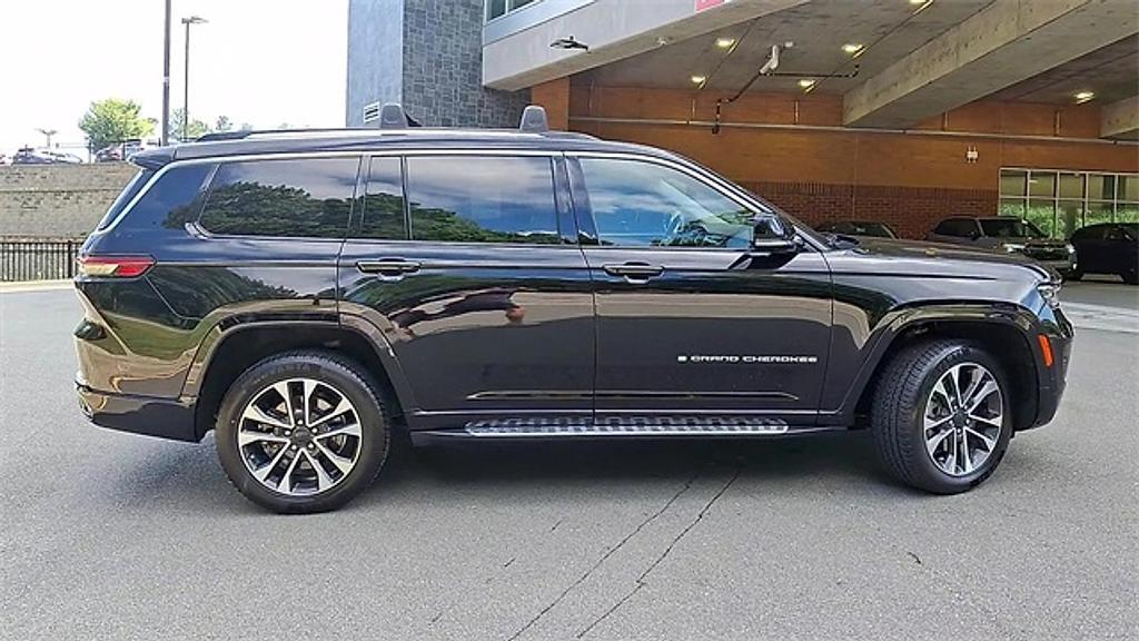used 2021 Jeep Grand Cherokee L car, priced at $32,999