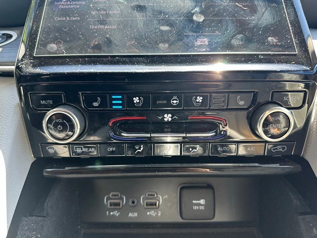 used 2021 Jeep Grand Cherokee L car, priced at $32,999