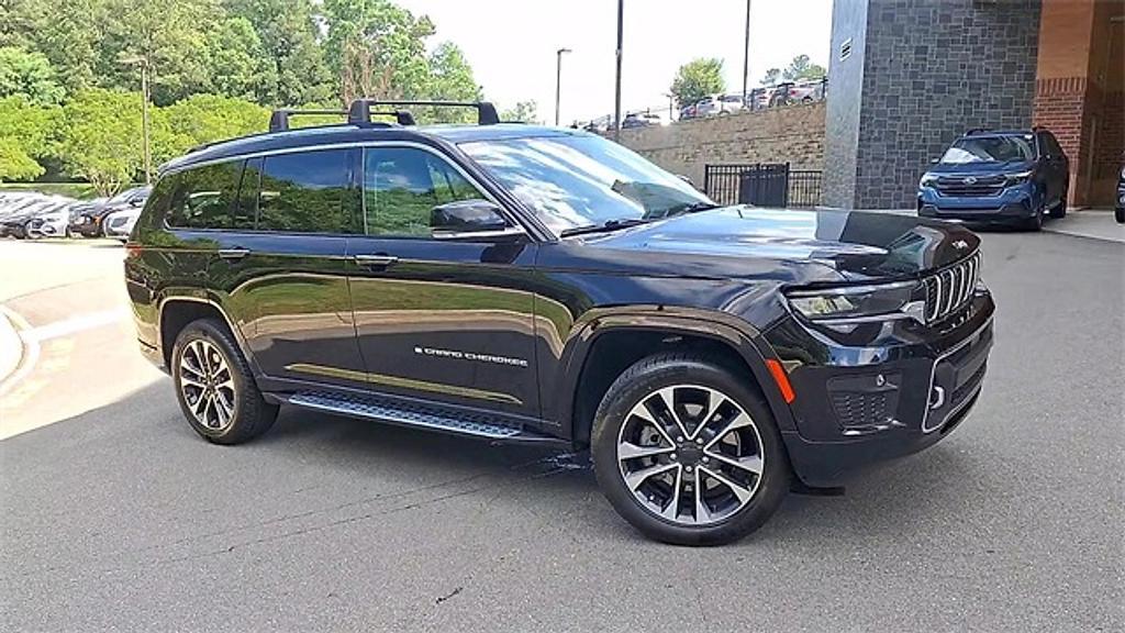 used 2021 Jeep Grand Cherokee L car, priced at $32,999