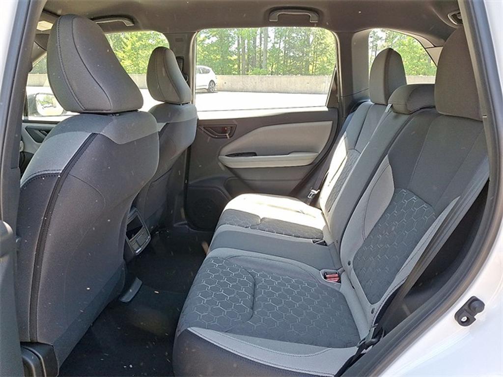 new 2025 Subaru Forester car, priced at $31,531