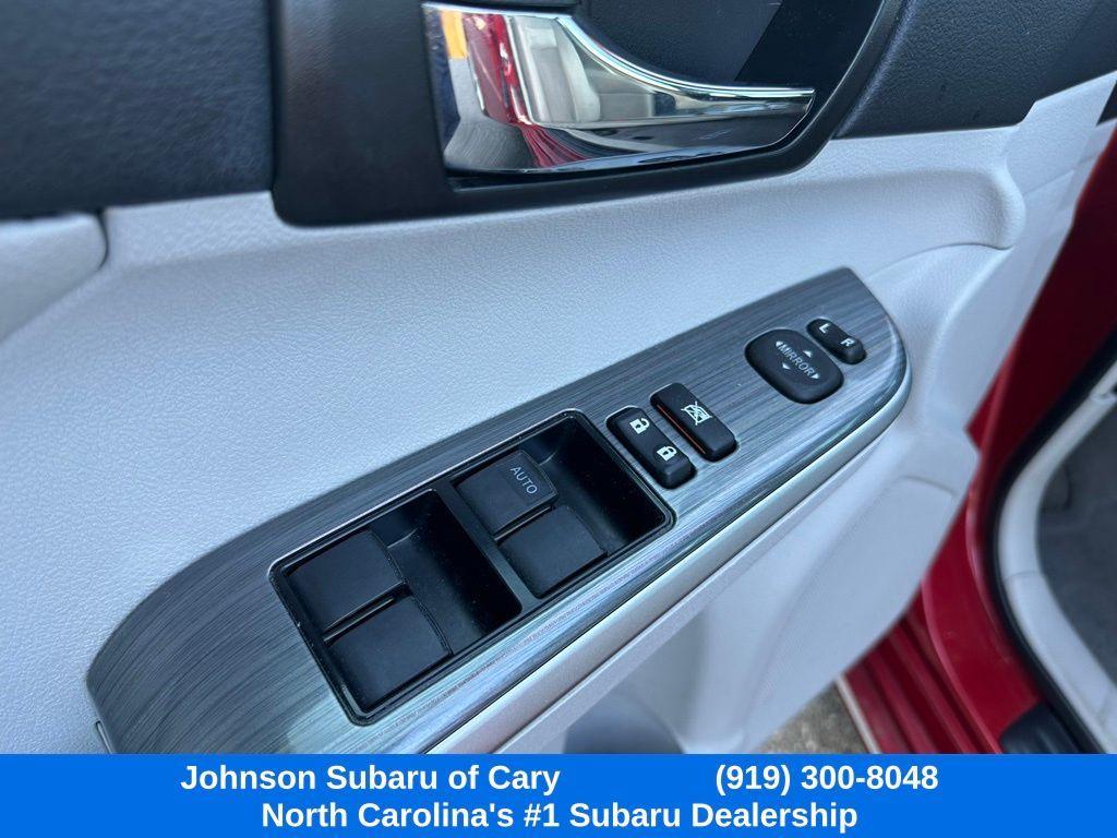 used 2013 Toyota Camry Hybrid car, priced at $16,499