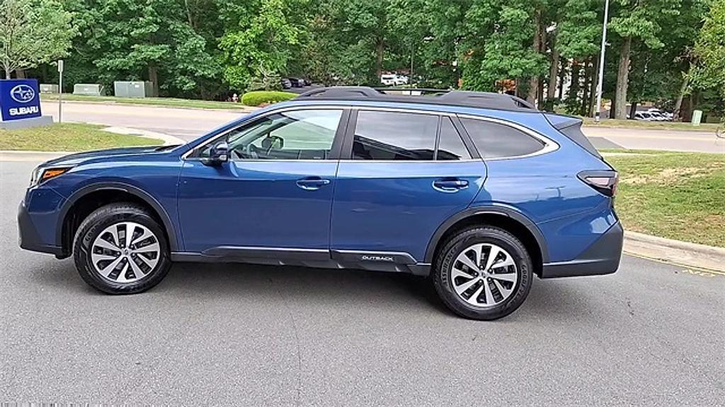 used 2022 Subaru Outback car, priced at $25,999