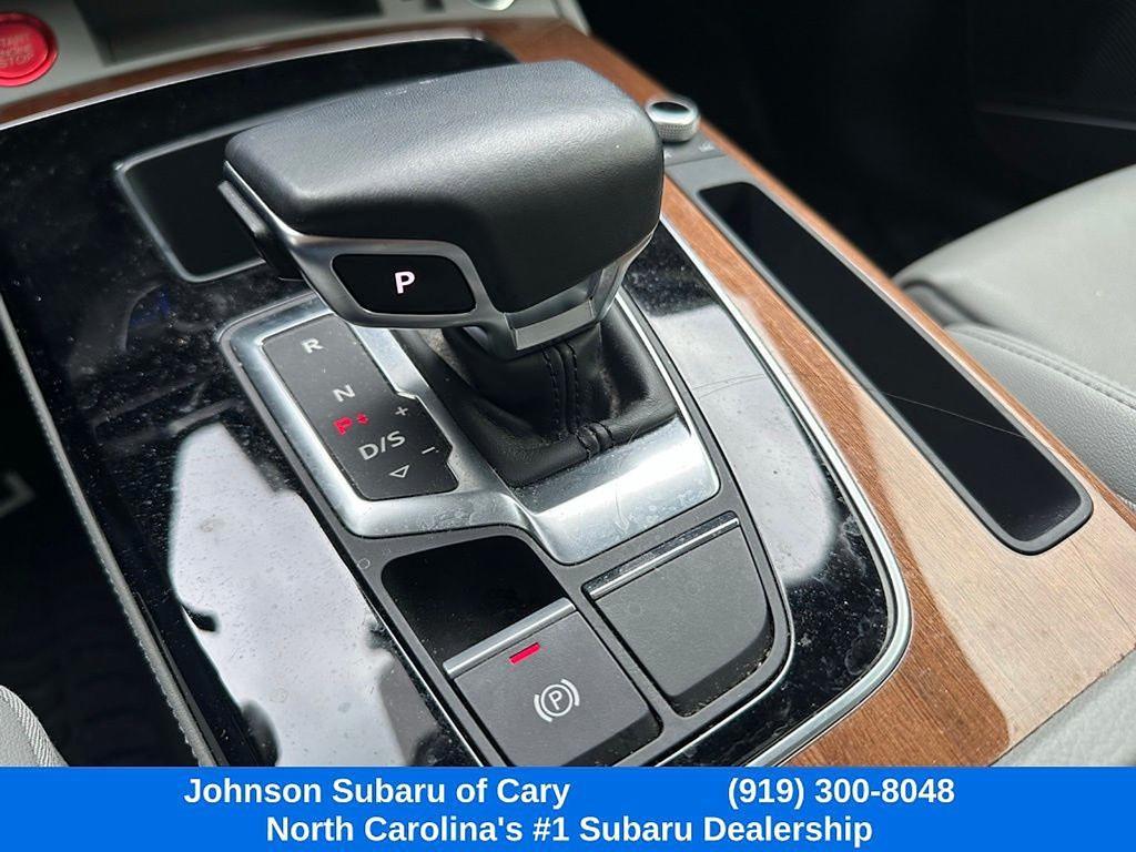 used 2022 Audi Q5 car, priced at $28,447