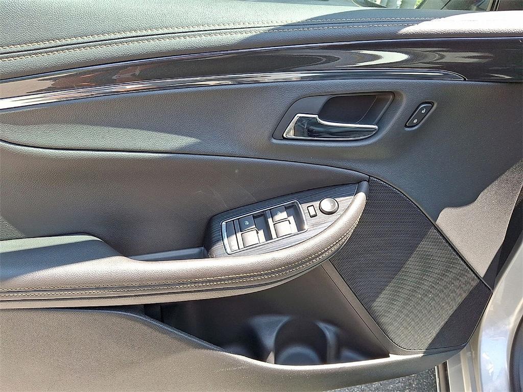 used 2019 Chevrolet Impala car, priced at $18,999