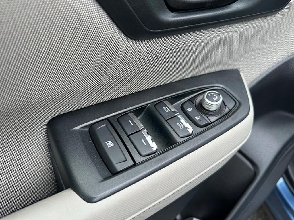 used 2025 Subaru Forester car, priced at $33,499