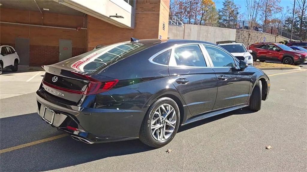 used 2022 Hyundai Sonata car, priced at $21,548