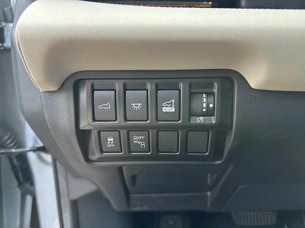 used 2022 Subaru Ascent car, priced at $33,499