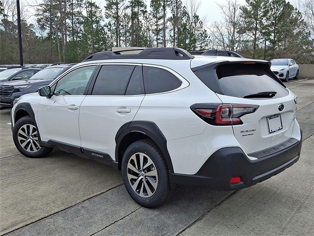 new 2025 Subaru Outback car, priced at $33,992