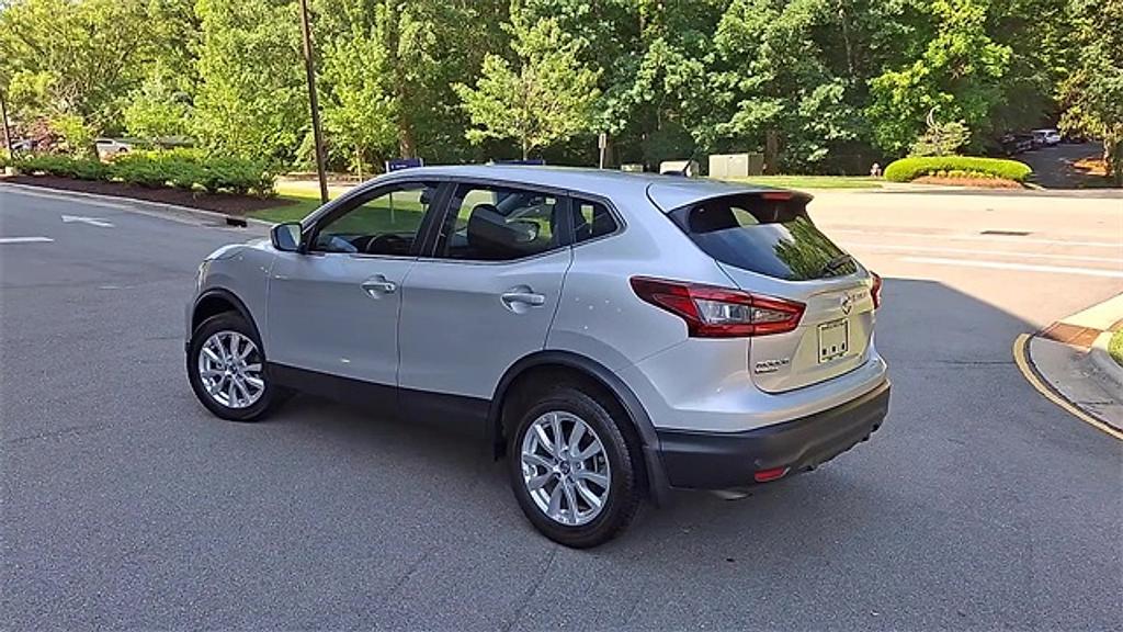 used 2021 Nissan Rogue Sport car, priced at $18,999