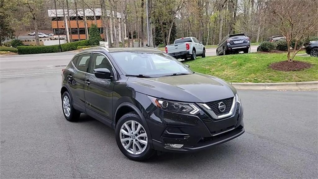 used 2022 Nissan Rogue Sport car, priced at $22,898