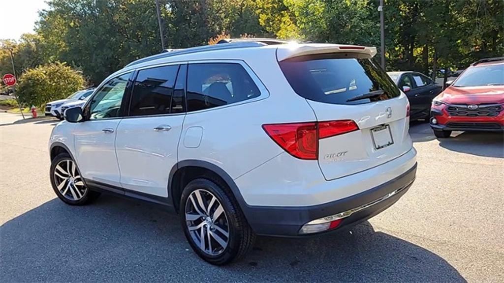 used 2017 Honda Pilot car, priced at $23,999