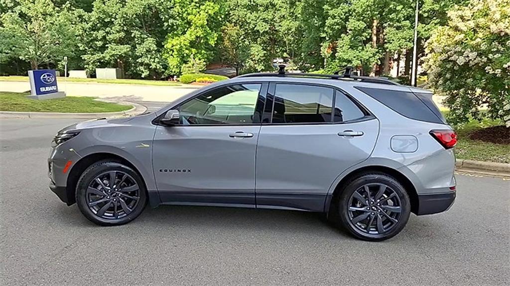 used 2023 Chevrolet Equinox car, priced at $23,999