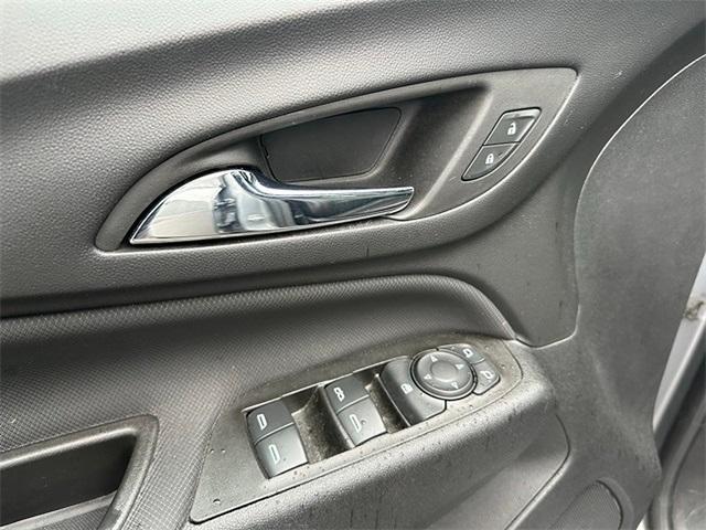 used 2023 Chevrolet Equinox car, priced at $23,999