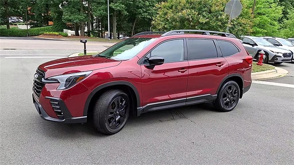 used 2024 Subaru Ascent car, priced at $39,995