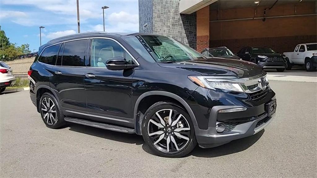 used 2019 Honda Pilot car, priced at $24,995