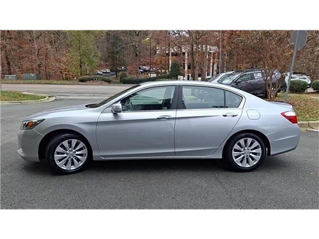 used 2013 Honda Accord car, priced at $15,999